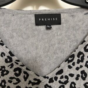 Grey/black leopard print sweater